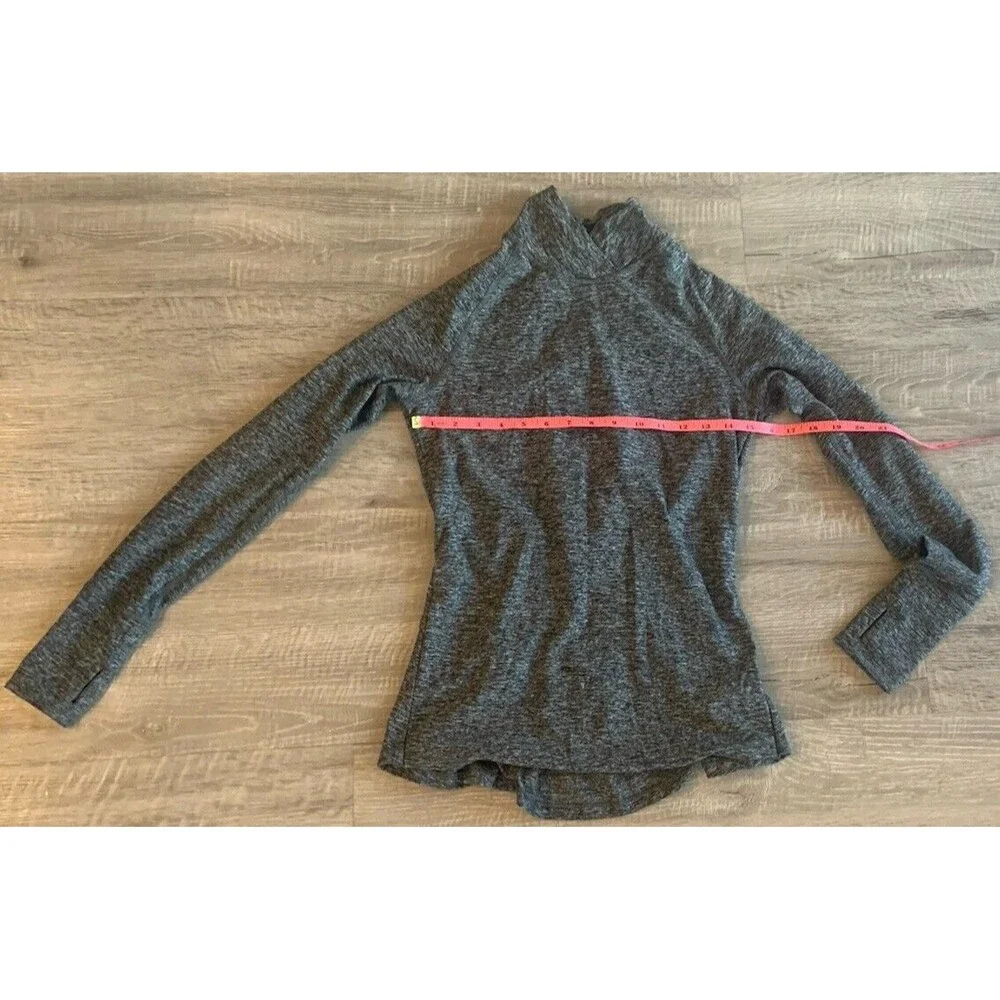 Lululemon Size XS/S Base Runner Mock Neck Gray Running Long Sleeve Top Tapered